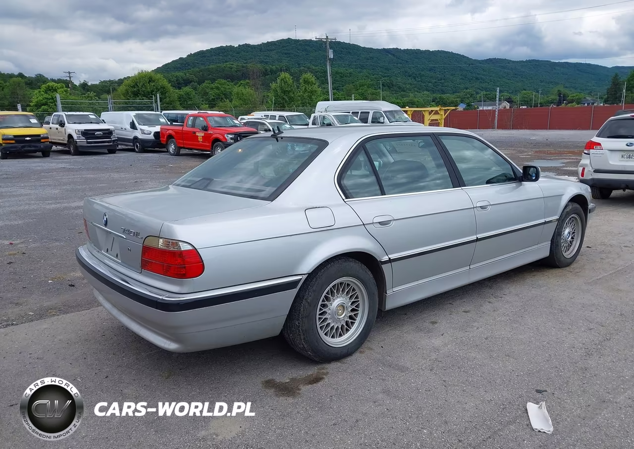 2001 BMW 740Il VIN:WBAGH834X1DP24368 - 4