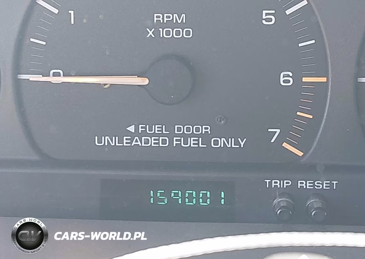 1996 Chrysler Town & Country VIN:1C4GP54L7TB210647 - 15