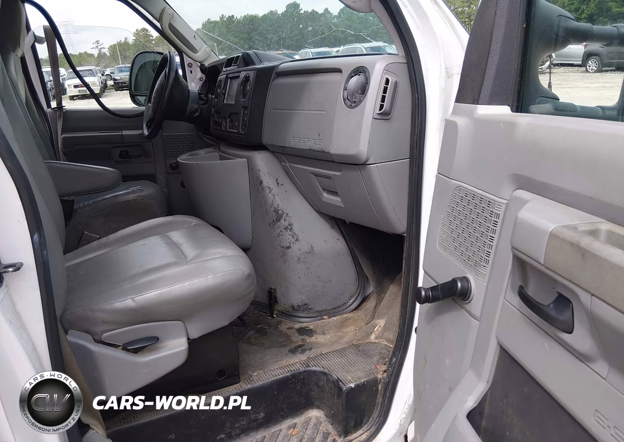 2011 Ford Econoline Commercial Cutaway VIN:1FDWE3FL3BDB10191 - 5