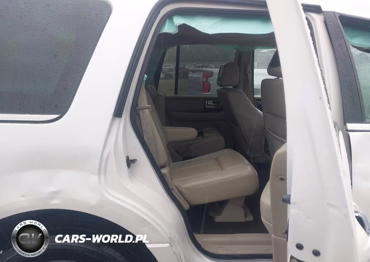 2017 Lincoln Navigator Select VIN:5LMJJ2HT8HEL02249 - 8