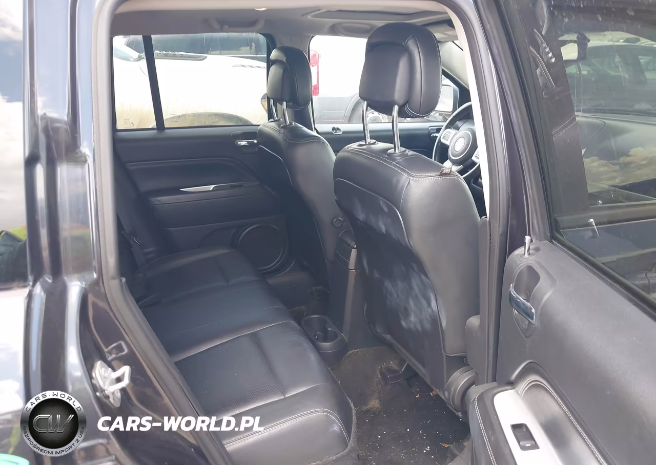 2016 Jeep Compass High Altitude Edition VIN:1C4NJDEBXGD587041 - 8