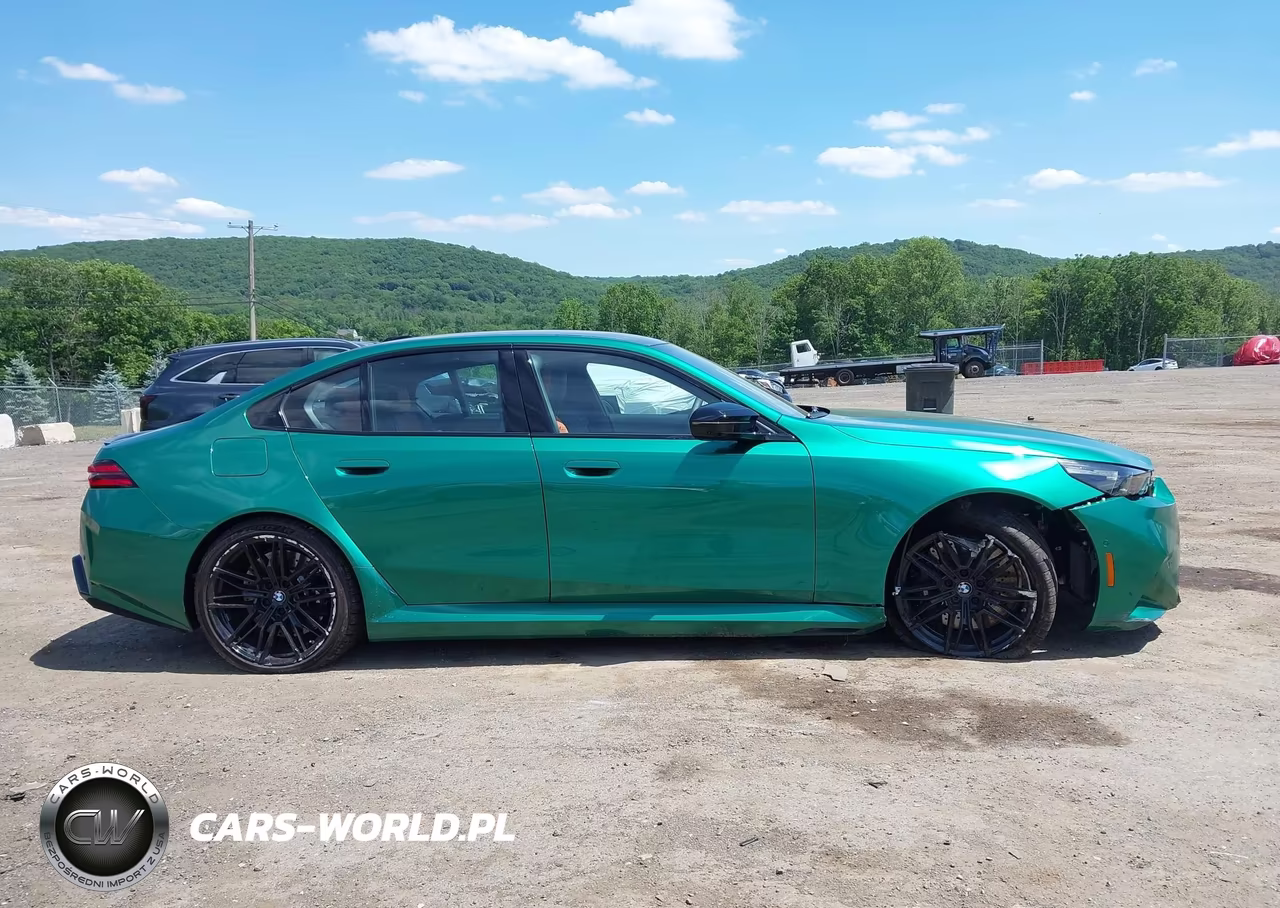 2026 BMW M5 VIN:WBS83FK00TCW75661 - 13