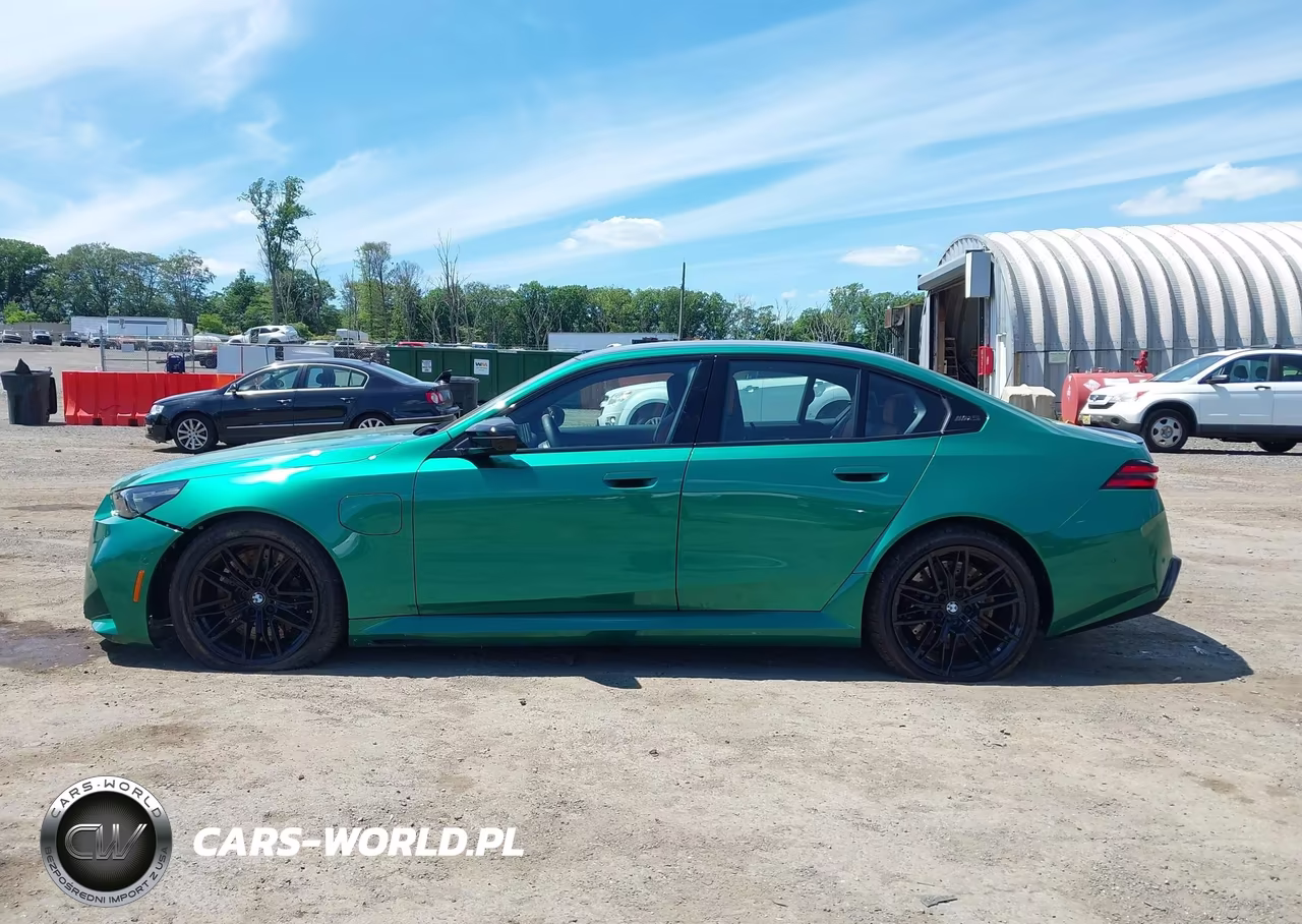 2026 BMW M5 VIN:WBS83FK00TCW75661 - 14