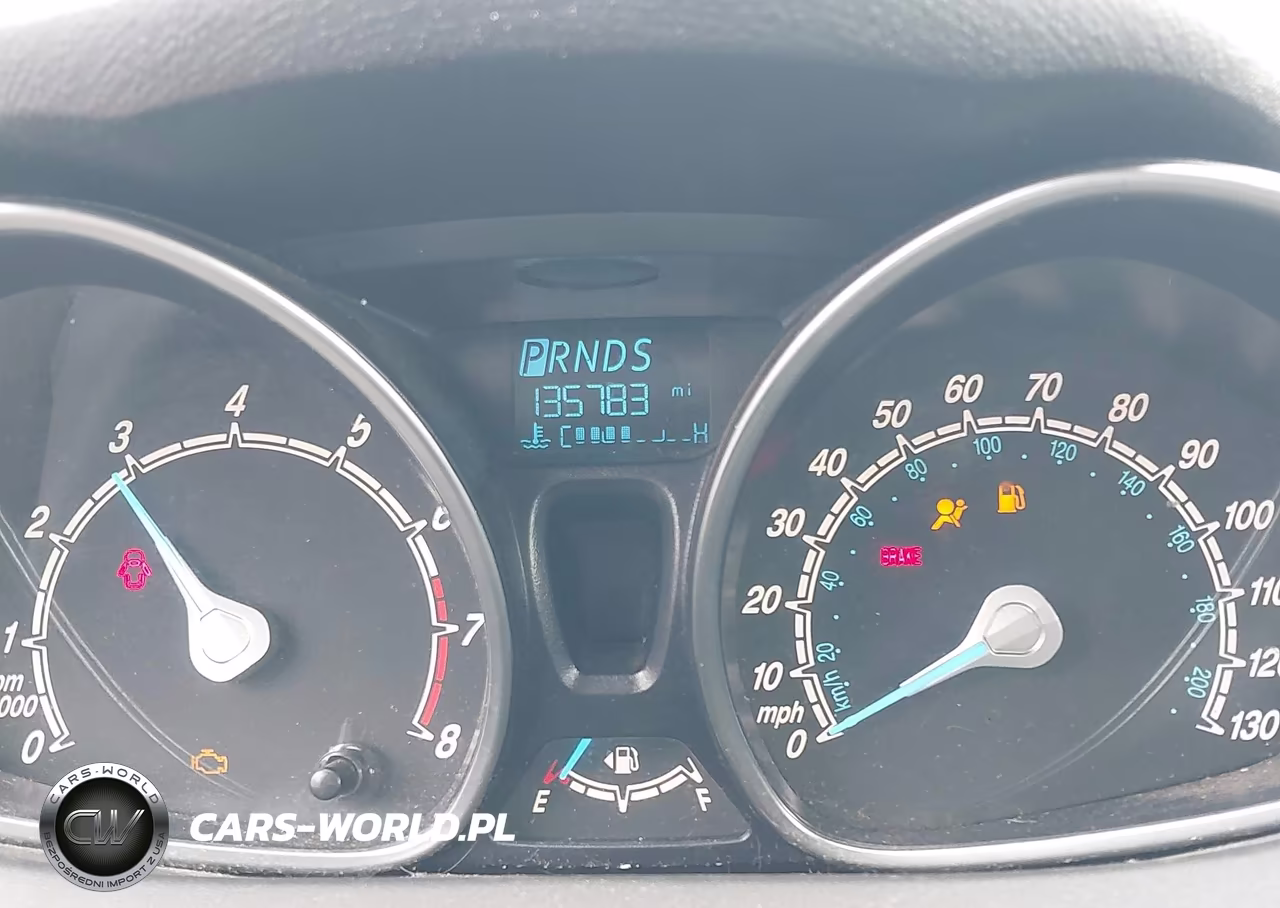 2015 Ford Fiesta Titanium VIN:3FADP4CJ3FM205445 - 7