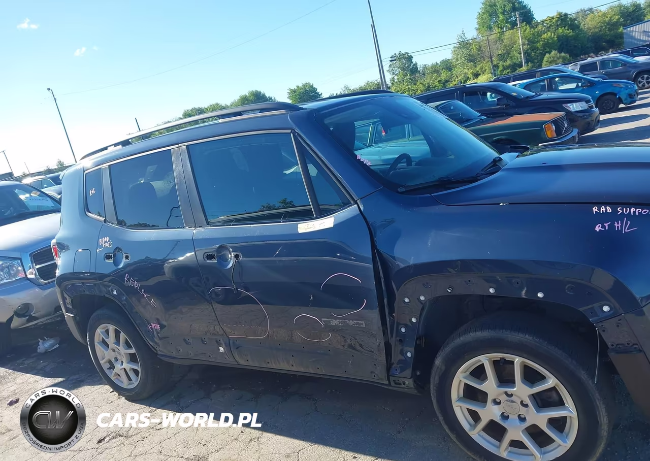 2021 Jeep Renegade Latitude 4X4 VIN:ZACNJDBB1MPN13697 - 13