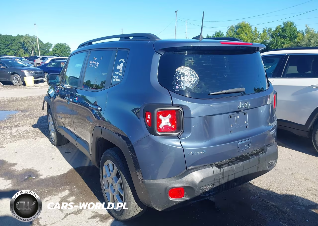 2021 Jeep Renegade Latitude 4X4 VIN:ZACNJDBB1MPN13697 - 3
