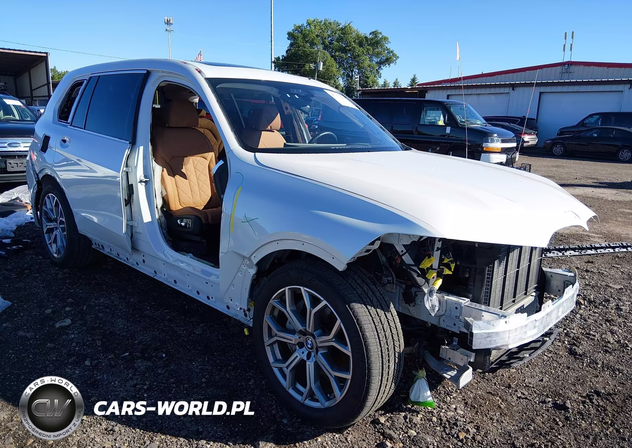 2026 BMW X7 xDrive40I – zdjęcie 1 z 22
