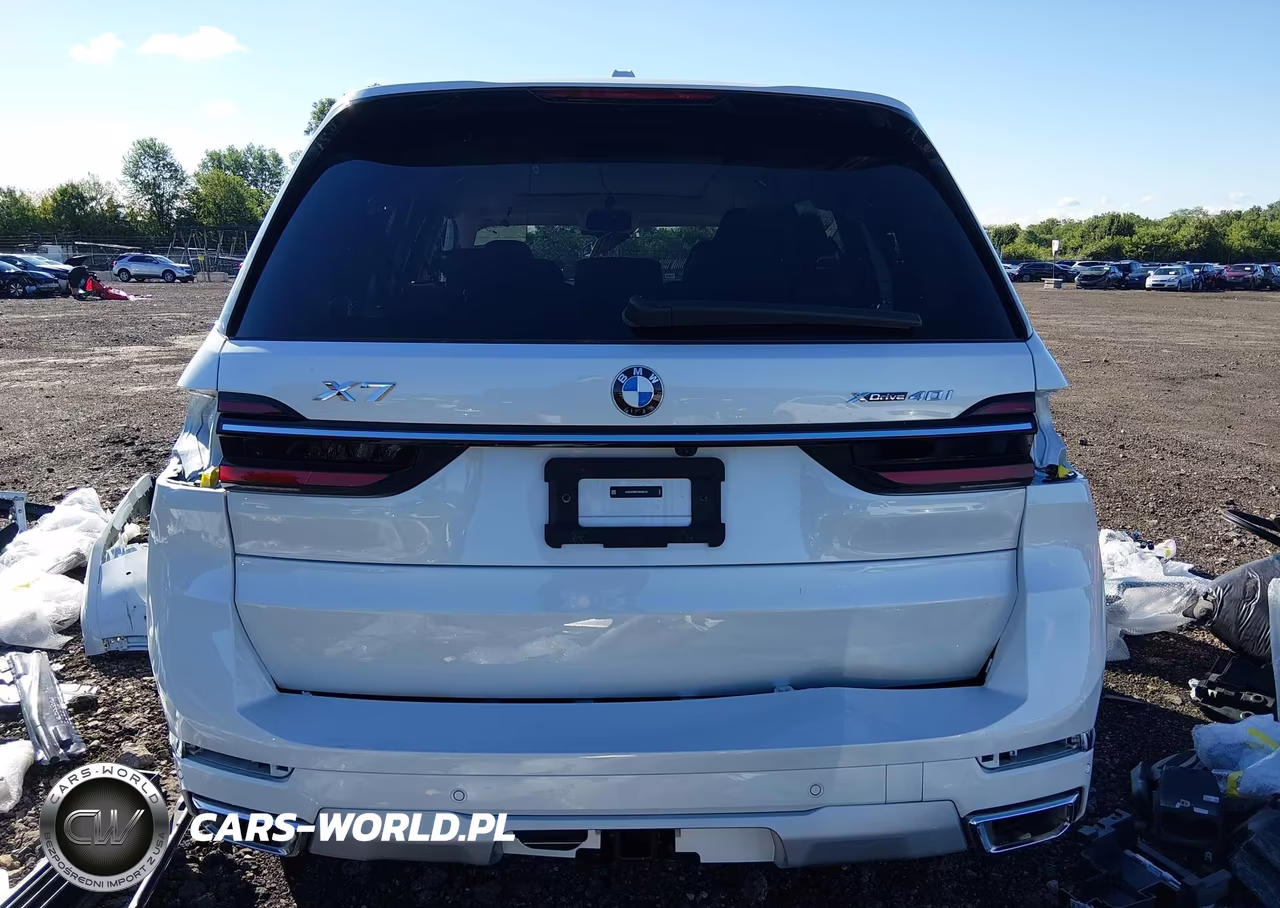 2026 BMW X7 xDrive40I VIN:5UX23EM0XT9038518 - 17