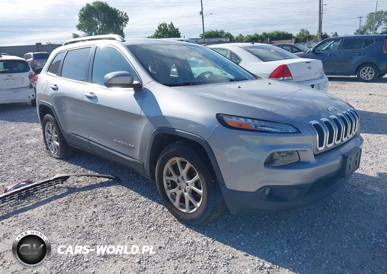 2015 Jeep Cherokee Latitude – zdjęcie 1 z 16