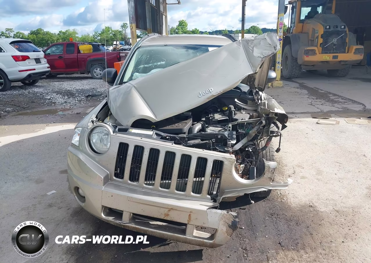 2010 Jeep Compass Sport VIN:1J4NF1FB1AD623358 - 6