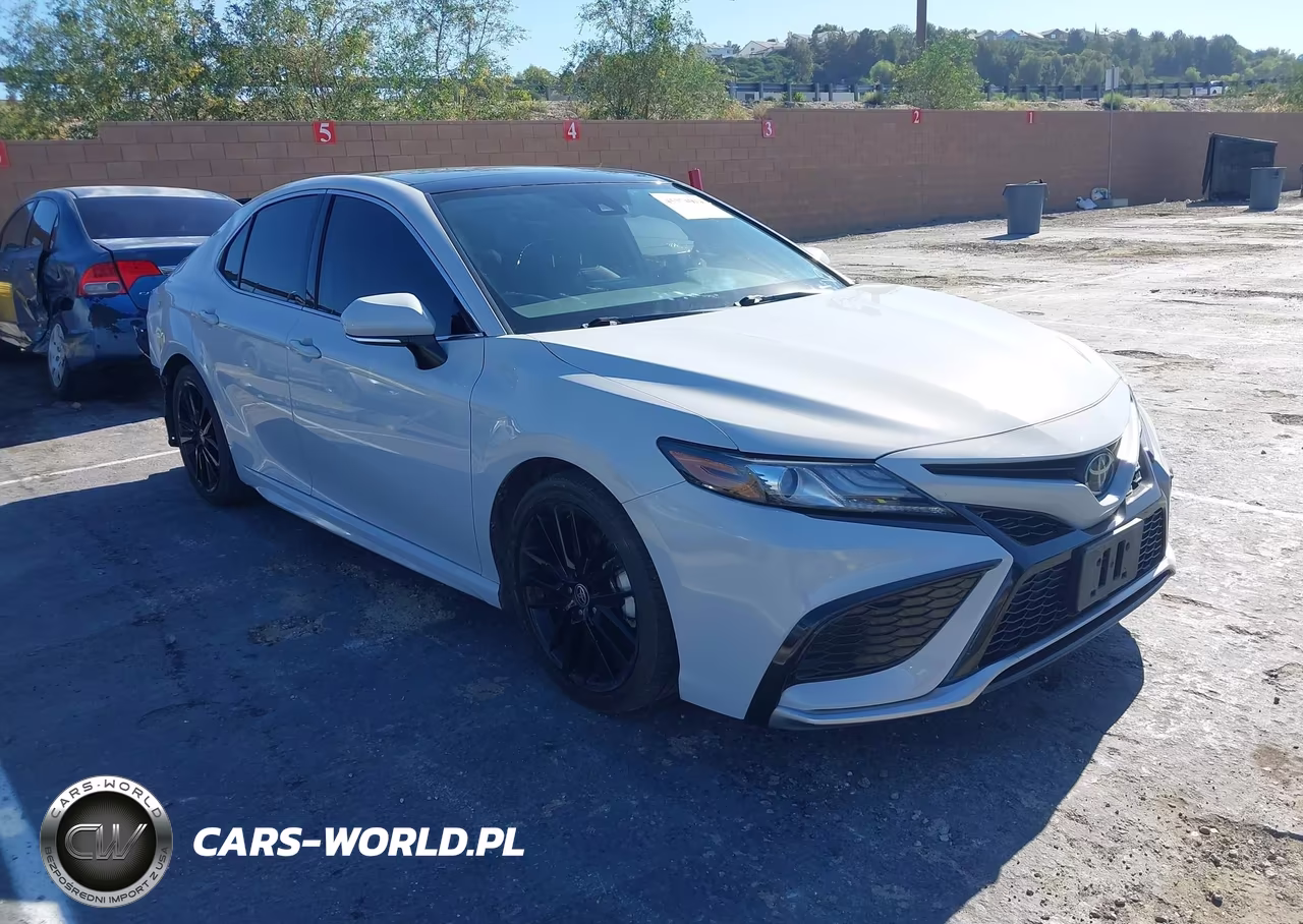 2023 Toyota Camry Xse – zdjęcie 1 z 17
