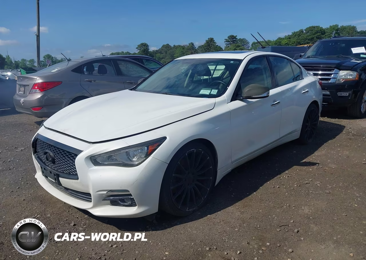 2014 Infiniti Q50 Premium VIN:JN1BV7AR2EM704347 - 2