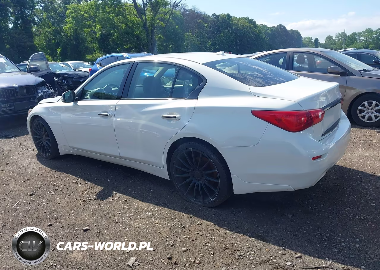 2014 Infiniti Q50 Premium VIN:JN1BV7AR2EM704347 - 3