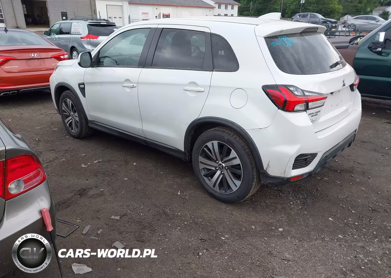2021 Mitsubishi Outlander Sport VIN:JA4ARUAU5MU030266 - 3