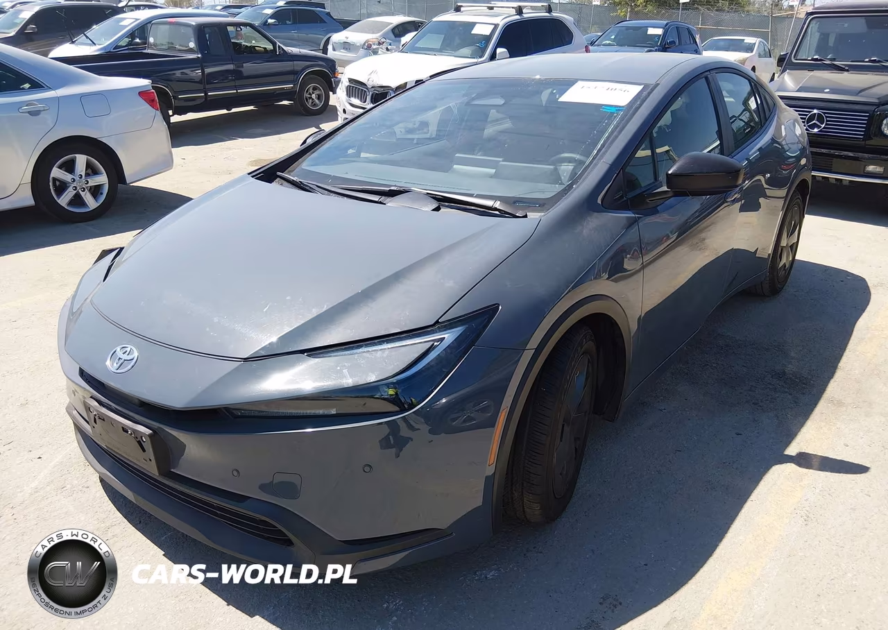 2025 Toyota Prius Le VIN:JTDACAAU0S3061210 - 2