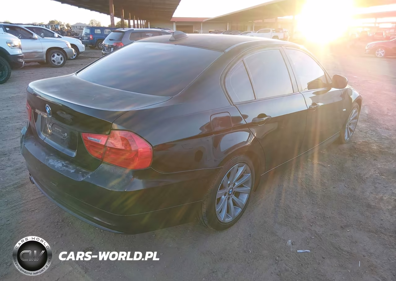 2011 BMW 328I VIN:WBAPH5C59BA440868 - 4