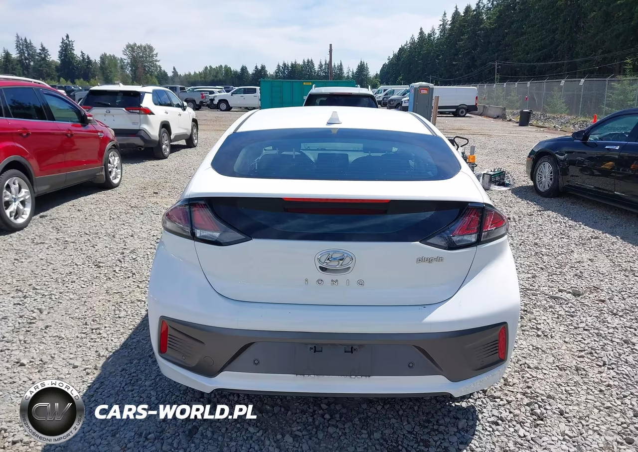2020 Hyundai Ioniq Plug-In Hybrid Limited VIN:KMHCX5LD3LU199672 - 16