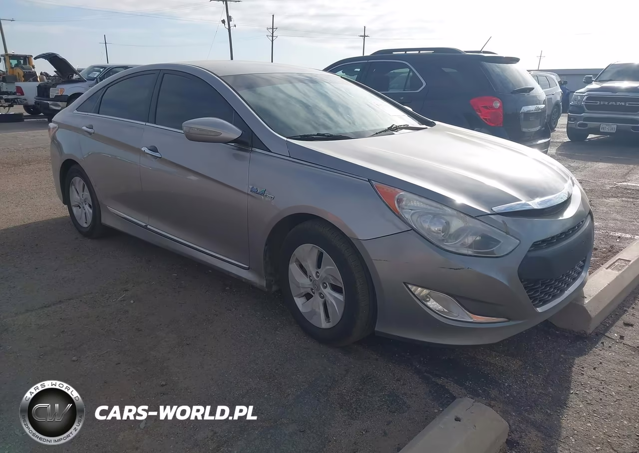 2013 Hyundai Sonata Hybrid – zdjęcie 1 z 11