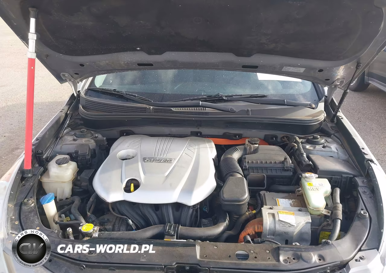 2013 Hyundai Sonata Hybrid VIN:KMHEC4A46DA083032 - 10