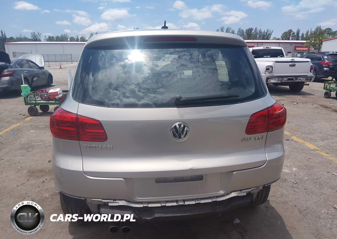 2013 Volkswagen Tiguan S VIN:WVGAV3AX8DW574329 - 15