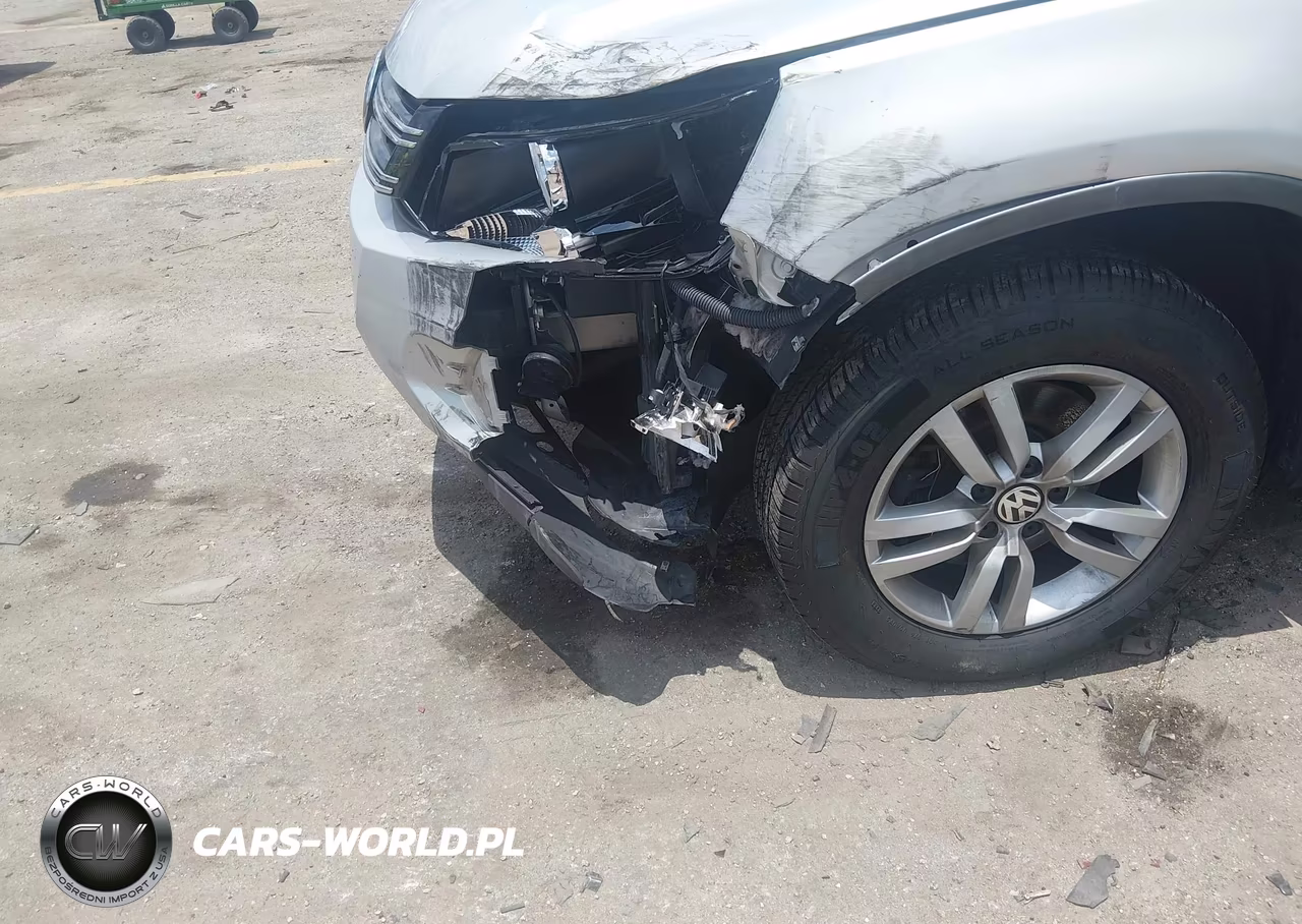 2013 Volkswagen Tiguan S VIN:WVGAV3AX8DW574329 - 6
