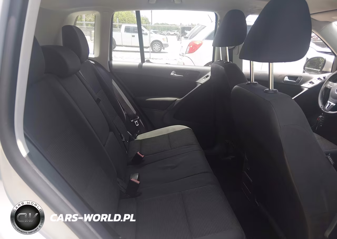 2013 Volkswagen Tiguan S VIN:WVGAV3AX8DW574329 - 8