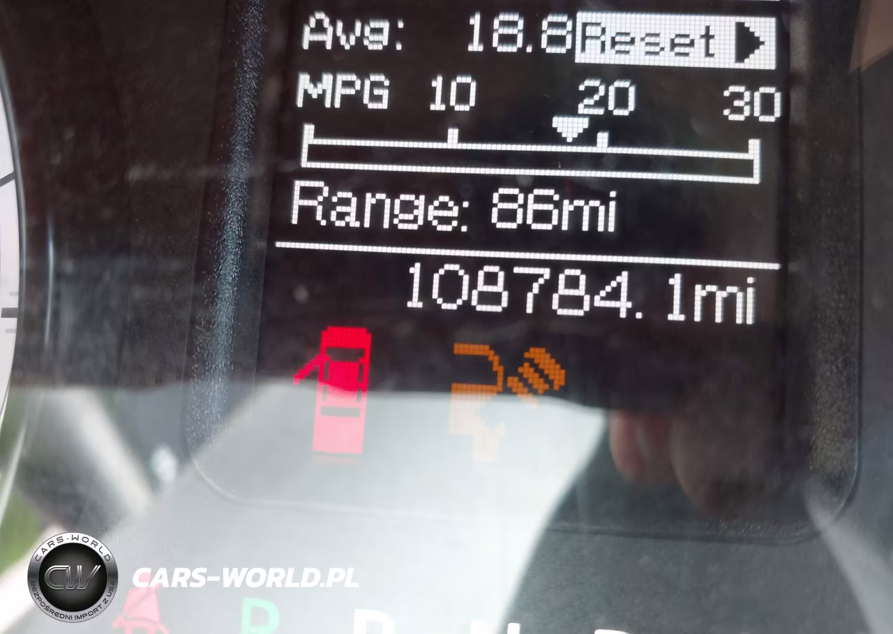 2021 Ram 1500 Classic Tradesman 4X4 8' Box VIN:3C6JR7DG8MG635227 - 15