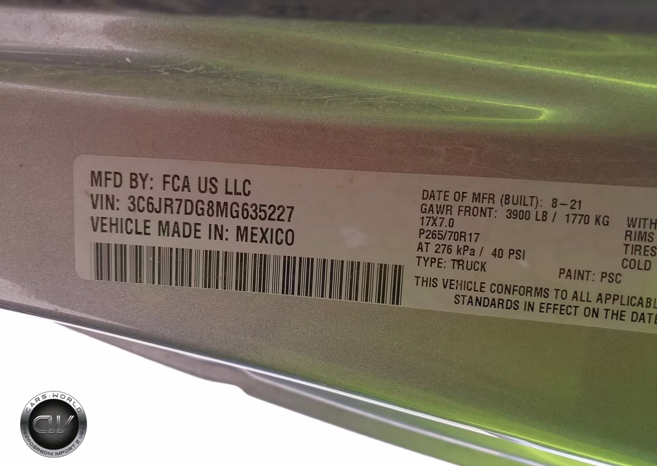 2021 Ram 1500 Classic Tradesman 4X4 8' Box VIN:3C6JR7DG8MG635227 - 9