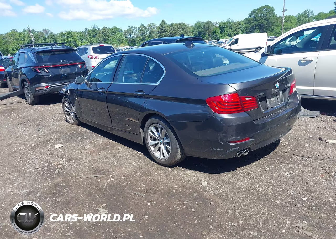 2016 BMW 528I xDrive VIN:WBA5A7C55GG145987 - 3