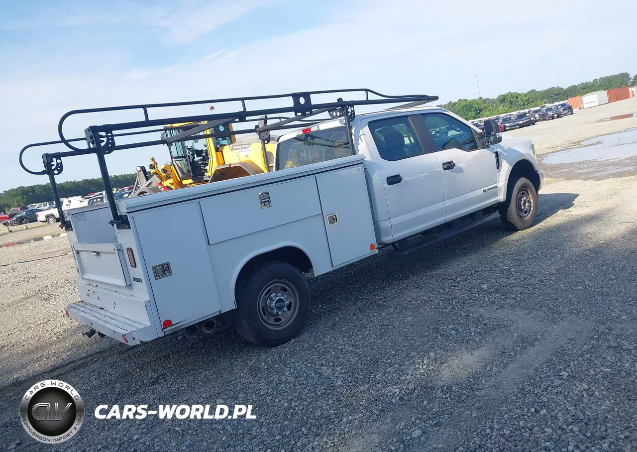 2019 Ford F-250 Xl VIN:1FT7W2BTXKEG19355 - 4
