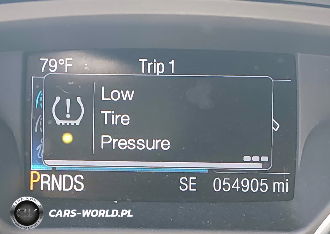 2015 Ford Escape Titanium VIN:1FMCU9J92FUB25422 - 15