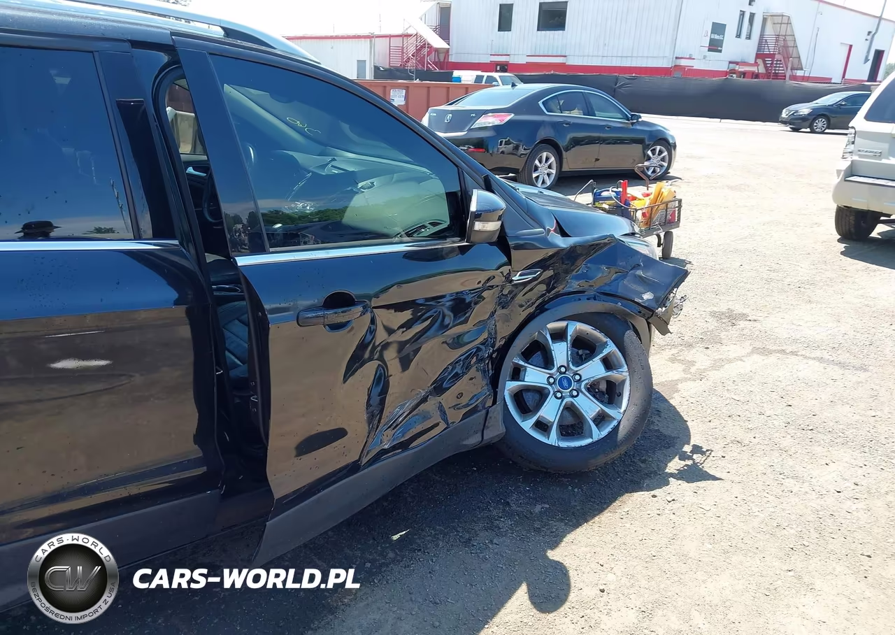 2015 Ford Escape Titanium VIN:1FMCU9J92FUB25422 - 6