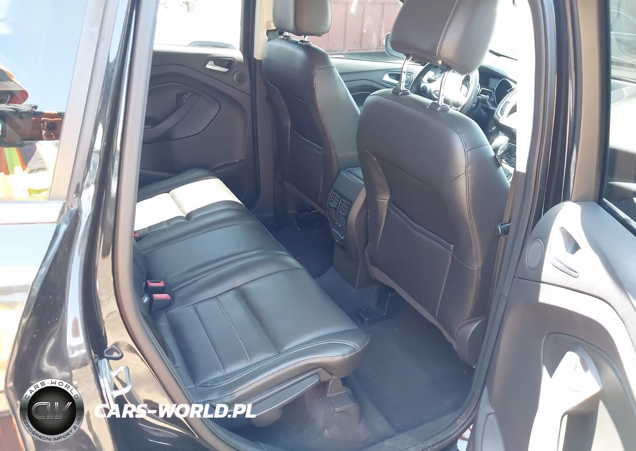 2015 Ford Escape Titanium VIN:1FMCU9J92FUB25422 - 8