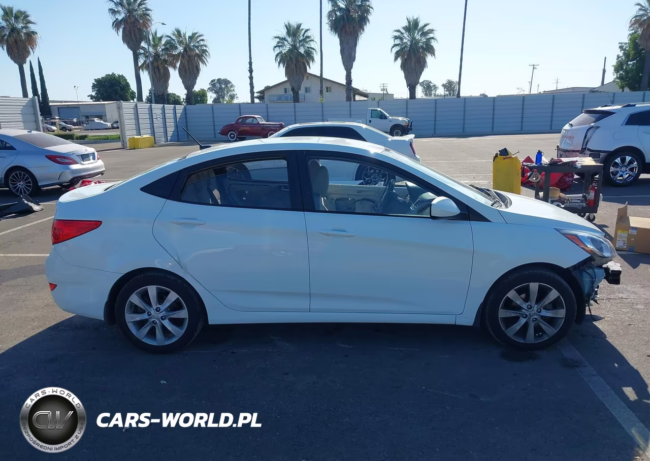 2012 Hyundai Accent Gls VIN:KMHCU4AE8CU267057 - 14