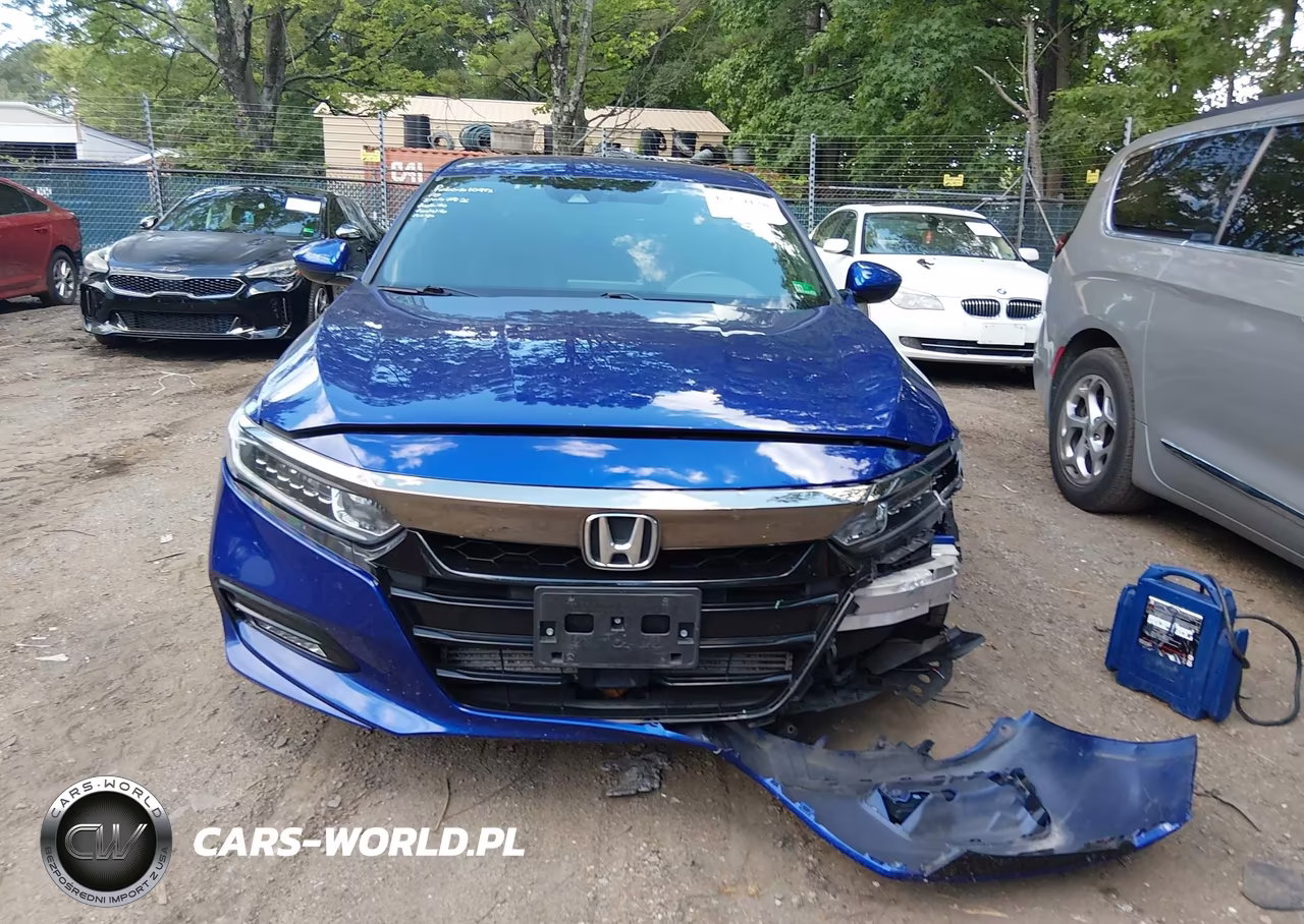 2018 Honda Accord Sport VIN:1HGCV1E35JA236728 - 12