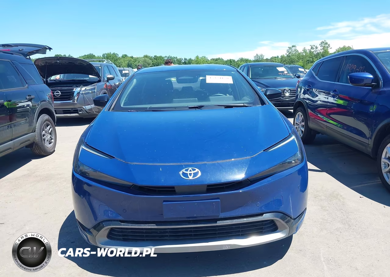 2024 Toyota Prius Xle Awd-E VIN:JTDADABU0R3019898 - 13