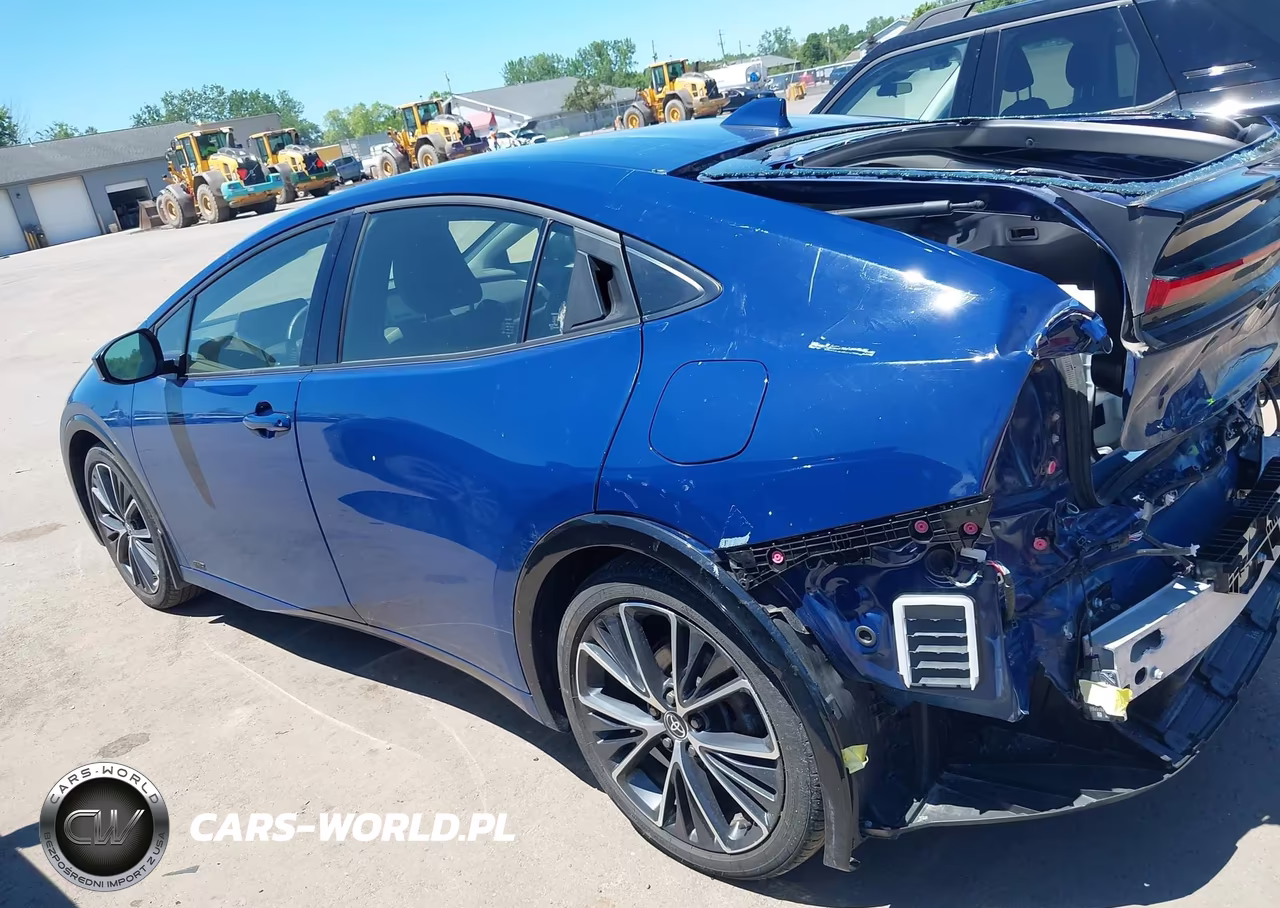 2024 Toyota Prius Xle Awd-E VIN:JTDADABU0R3019898 - 15