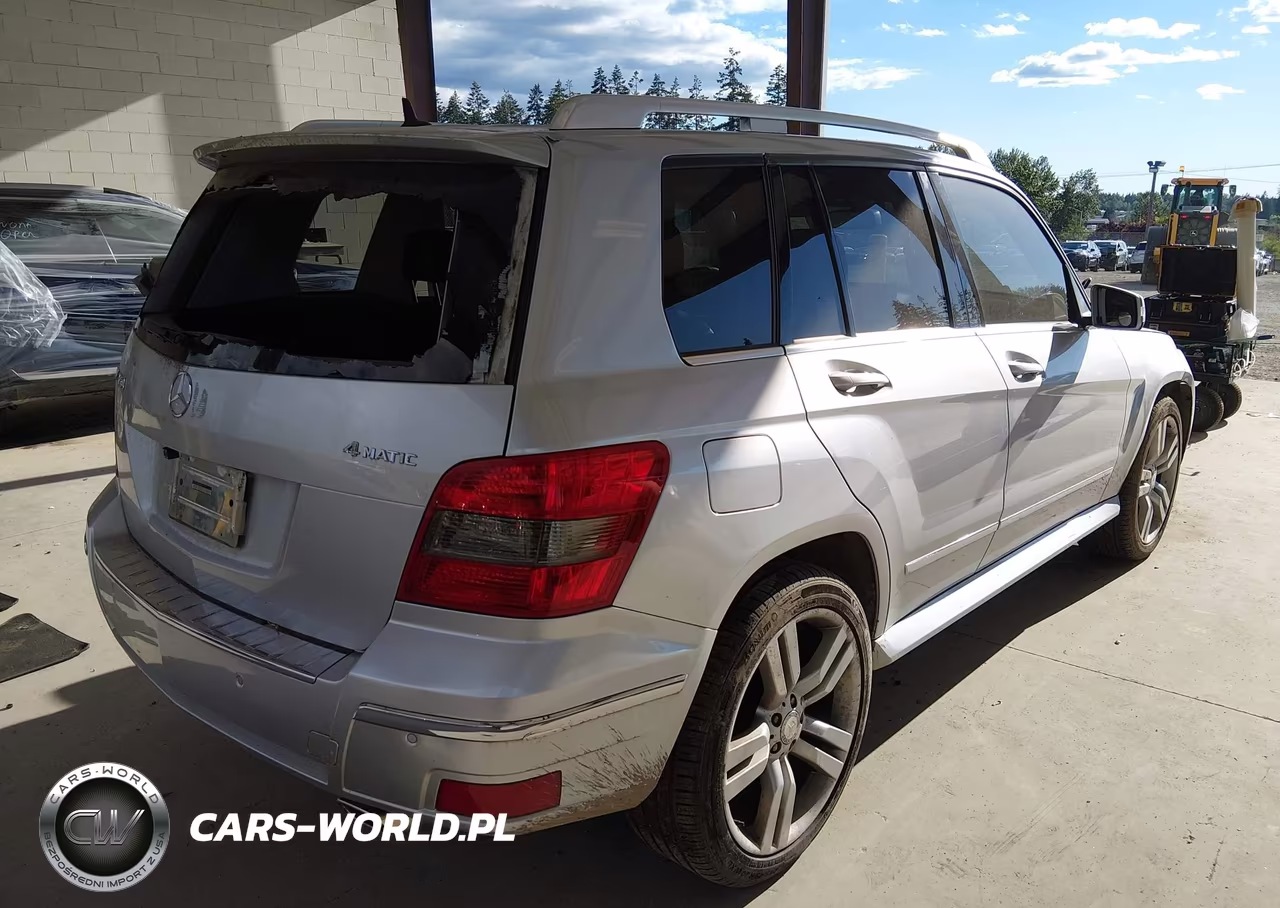 2010 Mercedes-Benz Glk 350 4Matic VIN:WDCGG8HB5AF511131 - 4