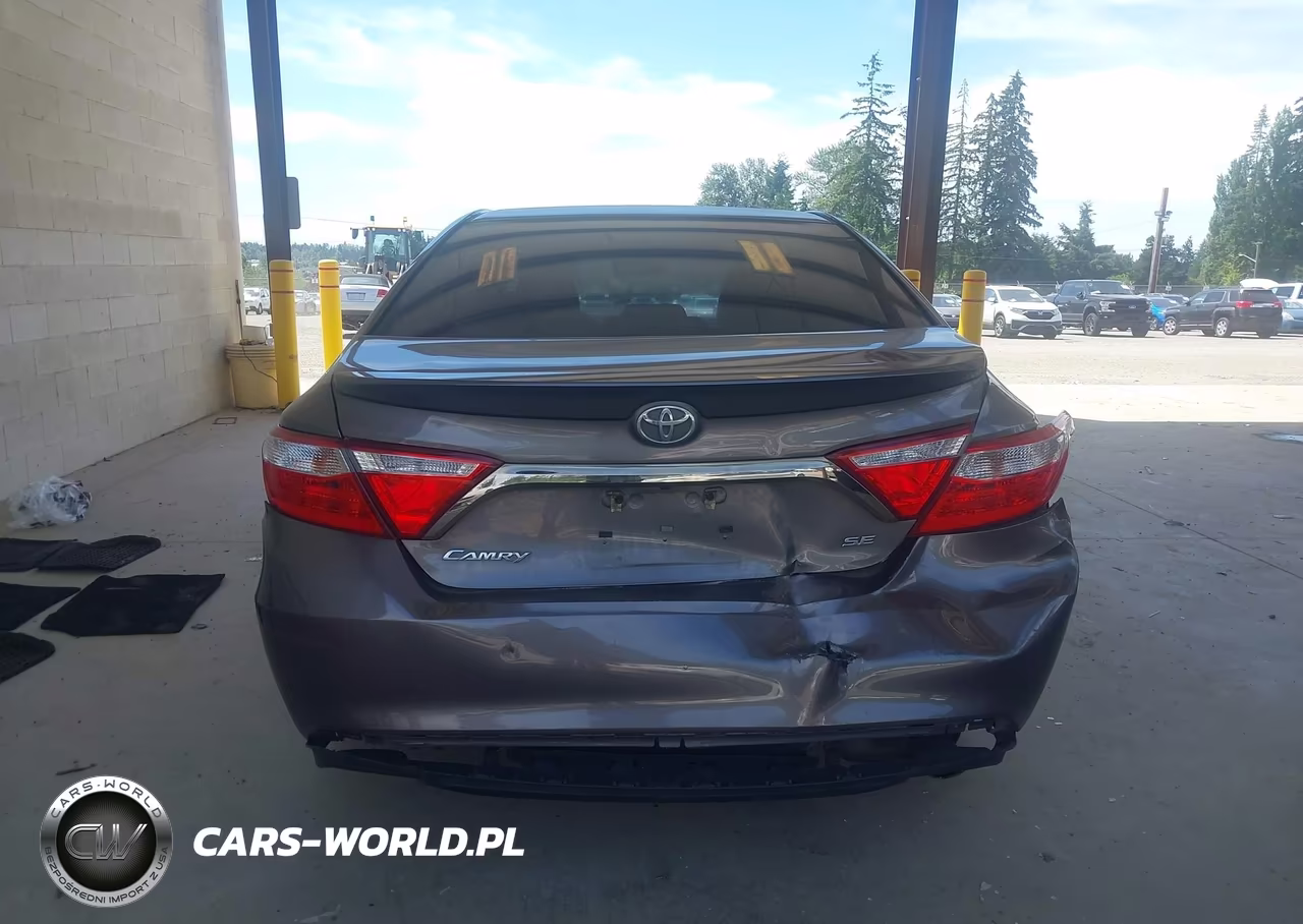 2017 Toyota Camry Se VIN:4T1BF1FK1HU727685 - 16