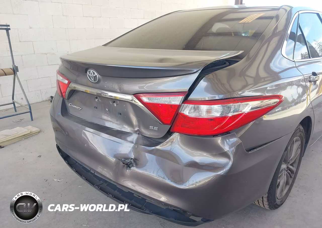 2017 Toyota Camry Se VIN:4T1BF1FK1HU727685 - 6