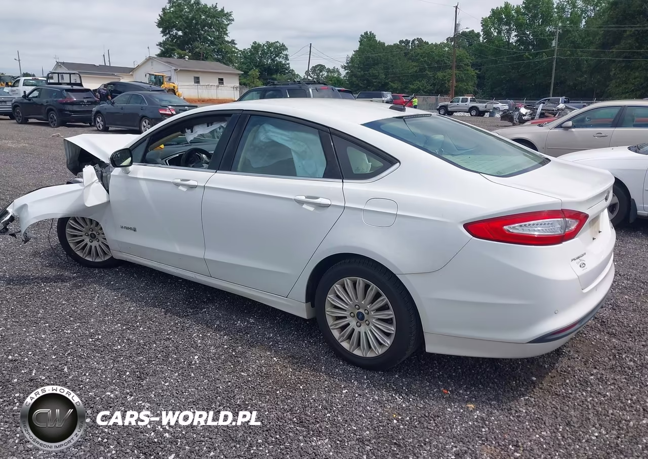 2016 Ford Fusion Hybrid Se VIN:3FA6P0LU6GR337521 - 3