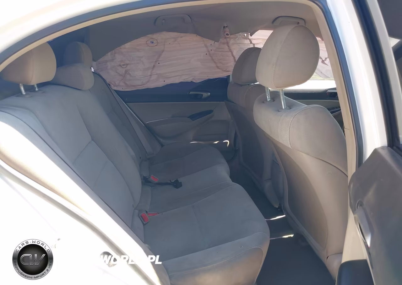 2011 Honda Civic Lx VIN:2HGFA1F57BH533947 - 8