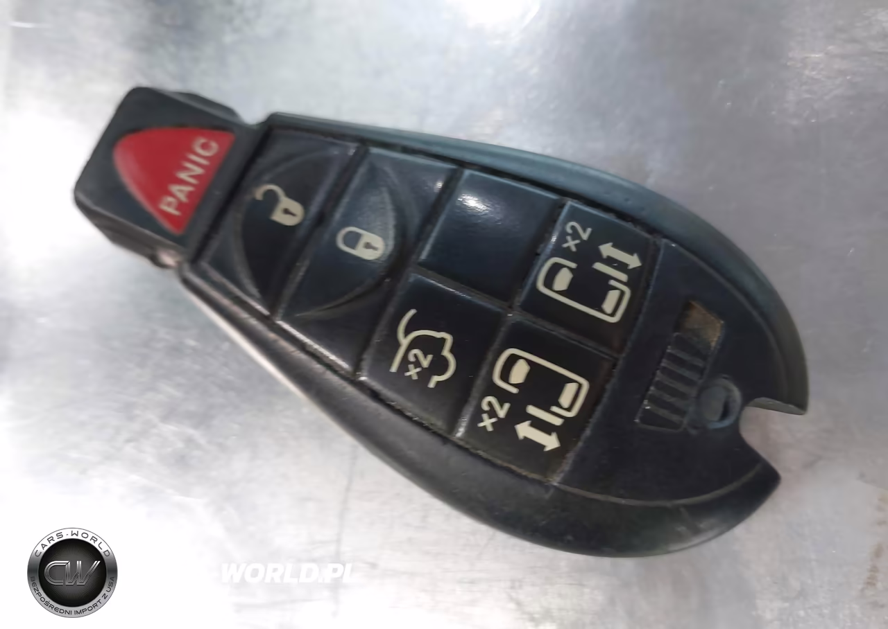 2016 Chrysler Town & Country Touring VIN:2C4RC1BG0GR237974 - 11