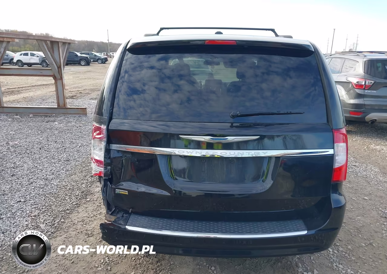 2016 Chrysler Town & Country Touring VIN:2C4RC1BG0GR237974 - 16