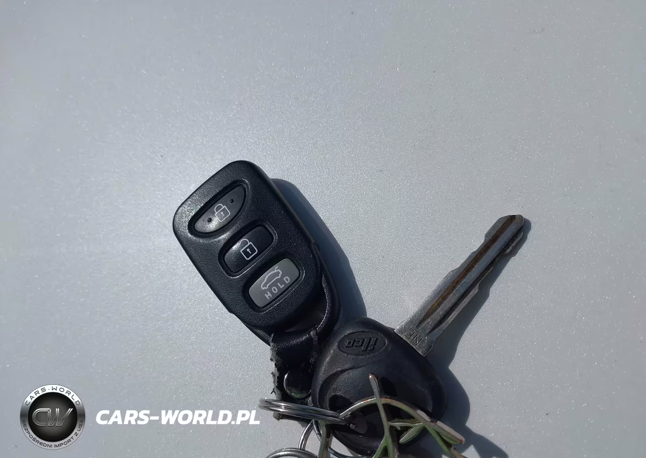 2012 Hyundai Elantra Limited VIN:5NPDH4AE4CH118233 - 11