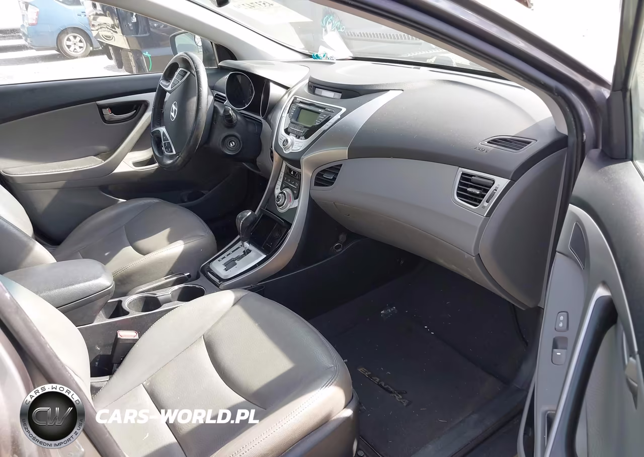2012 Hyundai Elantra Limited VIN:5NPDH4AE4CH118233 - 5