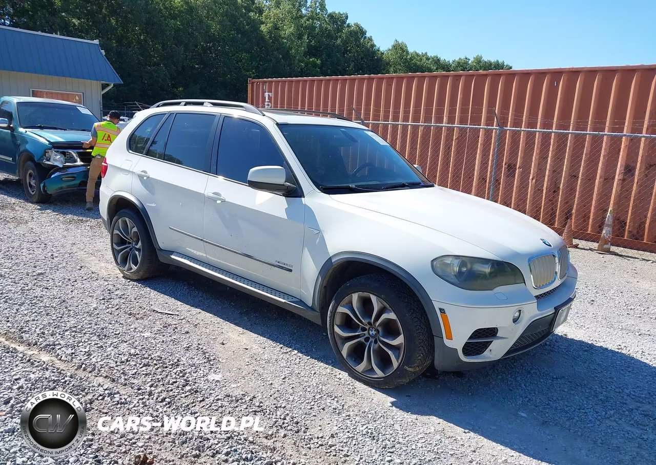 2011 BMW X5 xDrive50I – zdjęcie 1 z 14