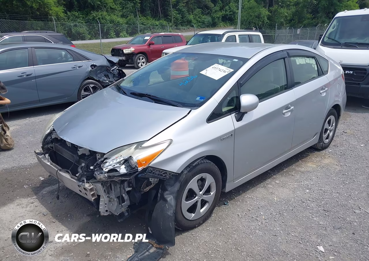 2013 Toyota Prius Two VIN:JTDKN3DU0D1718222 - 2