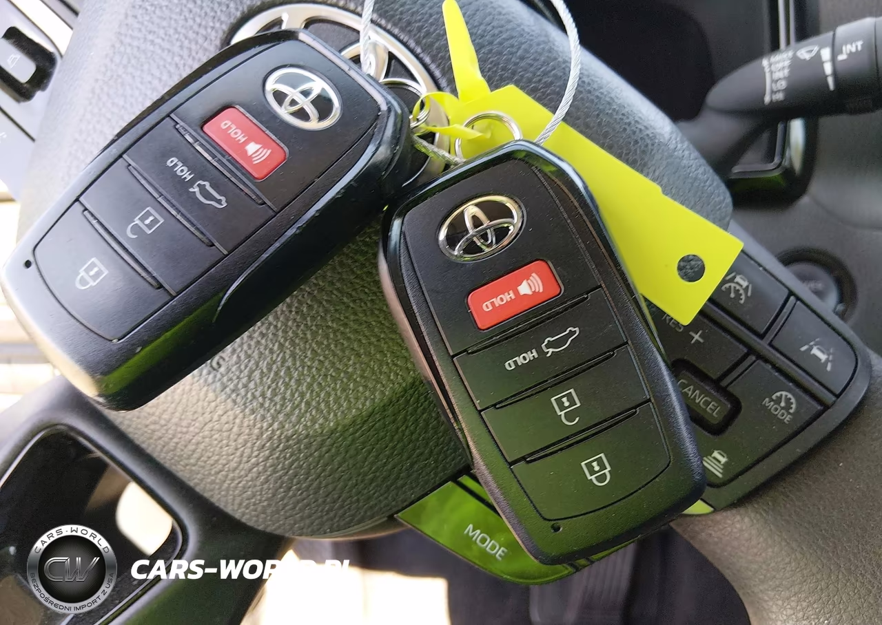 2025 Toyota Camry Le VIN:4T1DAACK6SU036378 - 11