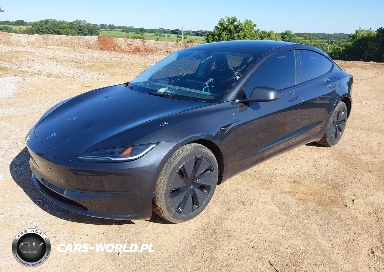 2025 Tesla Model 3 Long Range All-Wheel Drive VIN:5YJ3E1EB4SF926145 - 2